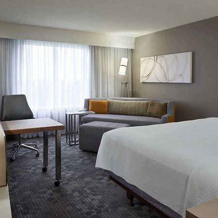 Courtyard By Marriott Toronto Airport Hotel Luaran gambar