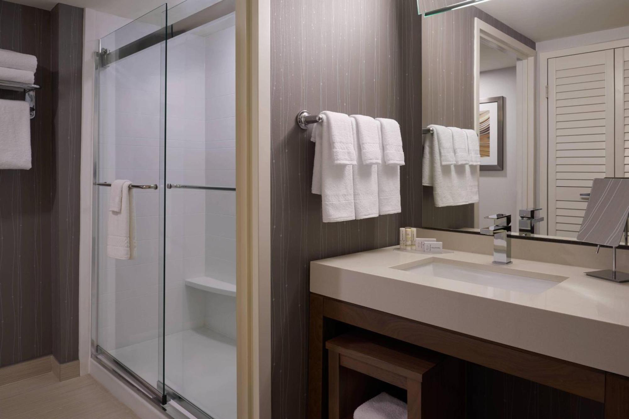 Courtyard By Marriott Toronto Airport Hotel Luaran gambar