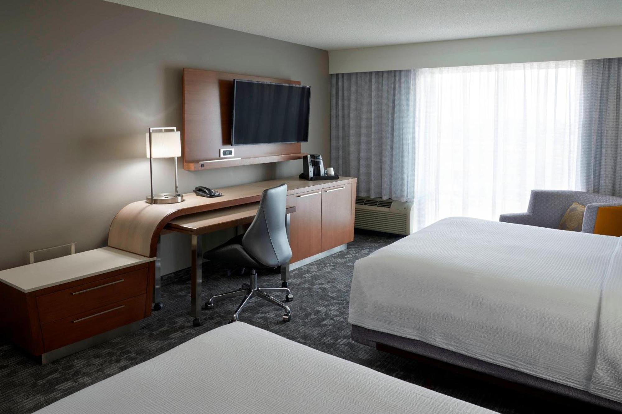 Courtyard By Marriott Toronto Airport Hotel Luaran gambar